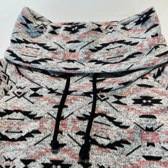Derek Heart Aztec Cowl Neck Sweater size M  comfy cozy - Picture 4 of 10